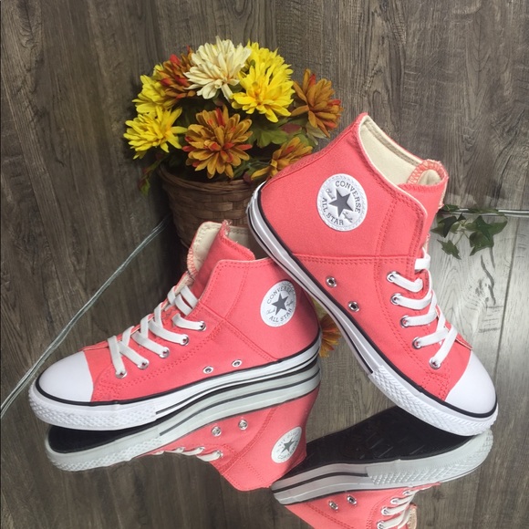 Converse CTAS Pull-Zip High Top w - Picture 3 of 8